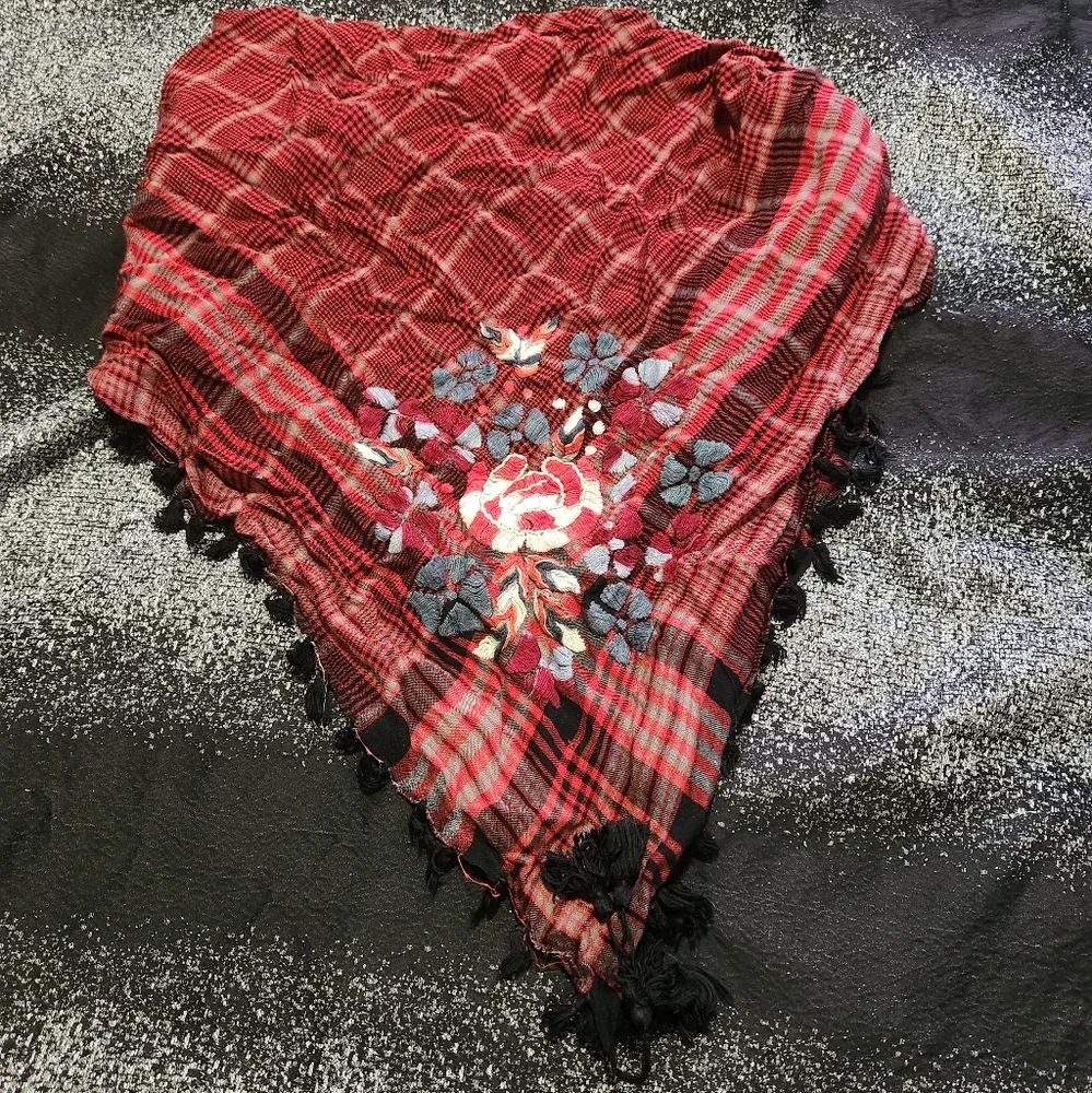 Scarf - Picture 2 of 3